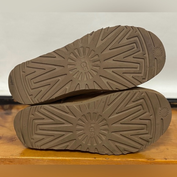 SOLD - Picture 6 of 7